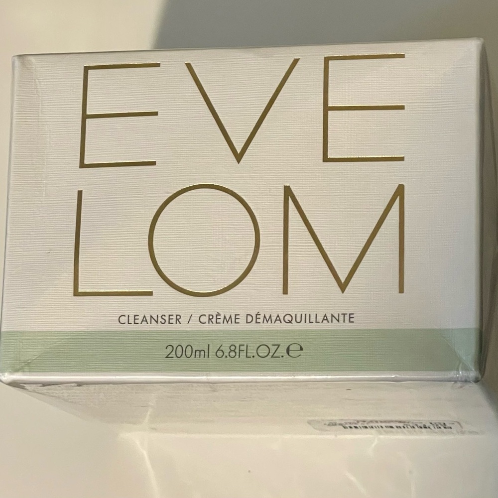Bestselling Cult Classic Eve Lom Luxury Cleanser 200 ml (no cloth) - Picture 4 of 5